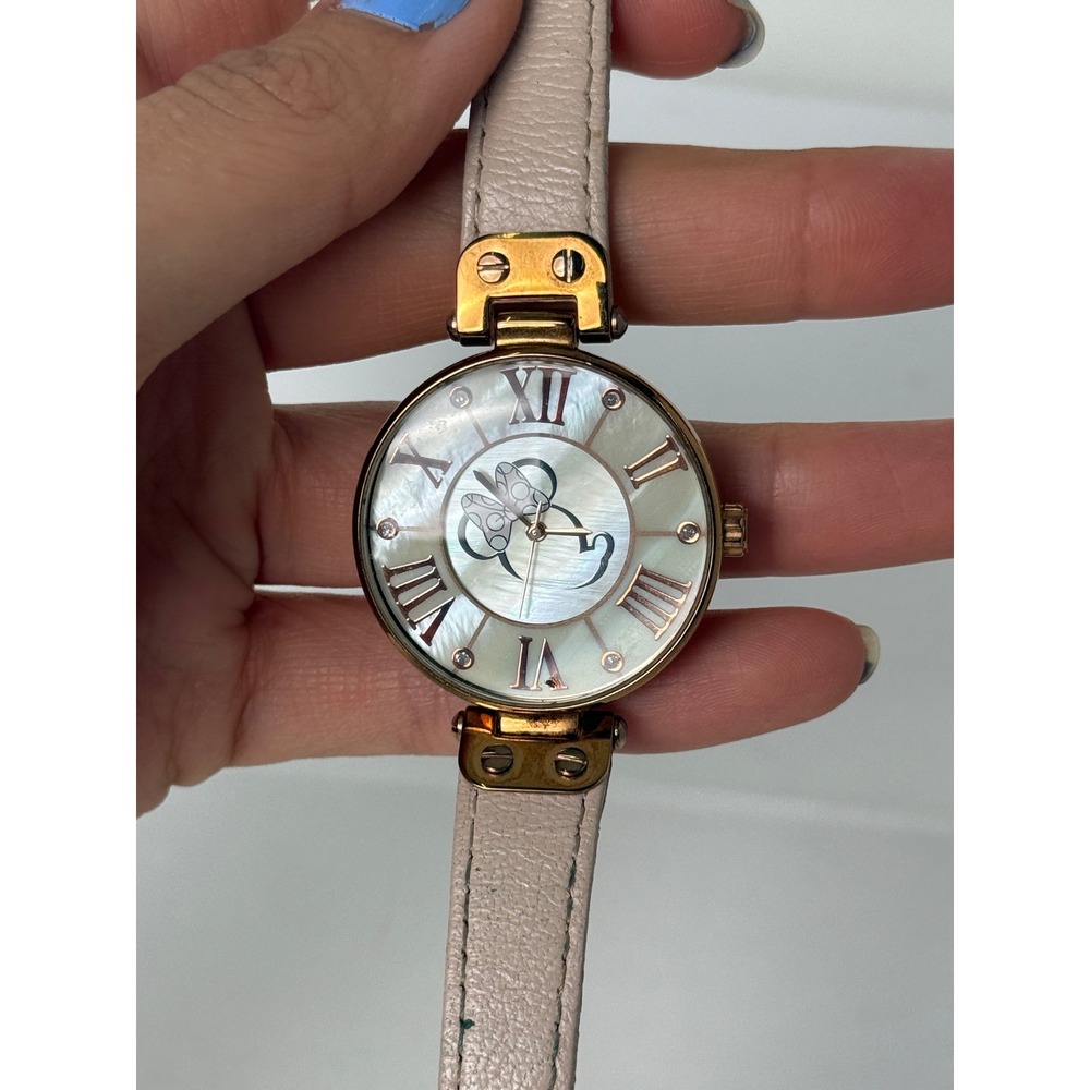 Disney Parks Minnie Mouse Rose Gold Tone Leather Watch Mother of Pearl Dial